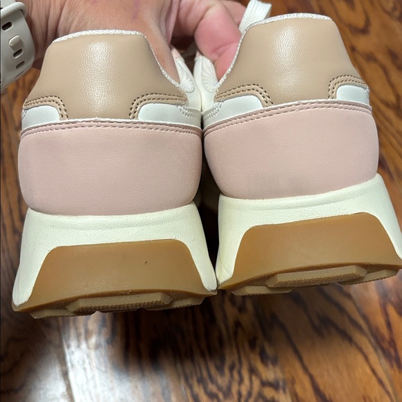 Calvin Klein Jeans Ultra pink cream sneaker Women’s Size:9 never worn - Picture 7 of 7